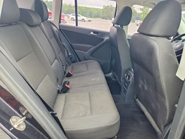 2017 VOLKSWAGEN TIGUAN