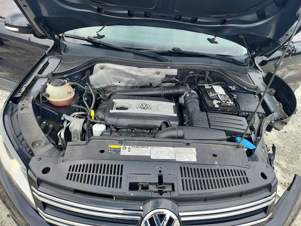 2017 VOLKSWAGEN TIGUAN