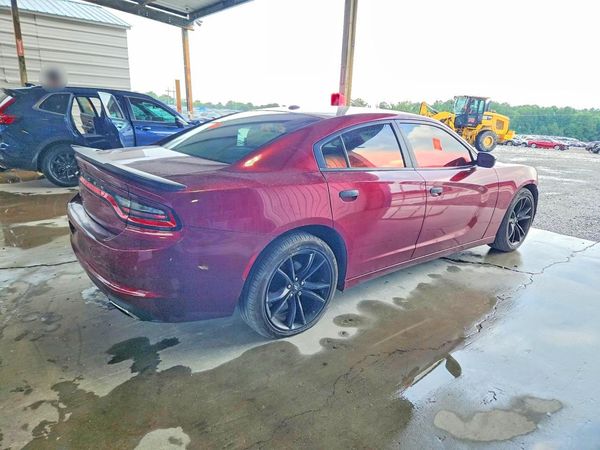 2018 DODGE CHARGER SXT