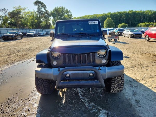 2015 JEEP WRANGLER UNLIMITED SPORT 4X4