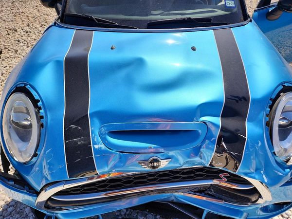 2017 MINI COOPER