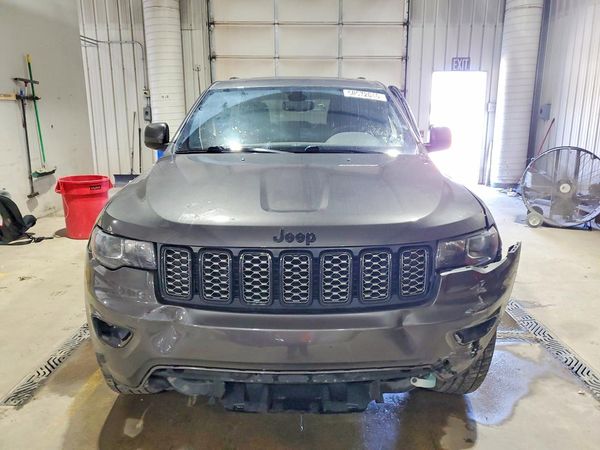 2020 JEEP GRAND CHEROKEE LAREDO 4X4
