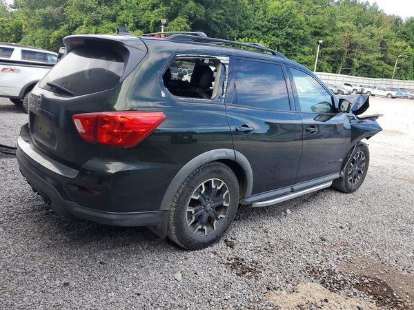 2019 NISSAN PATHFINDER