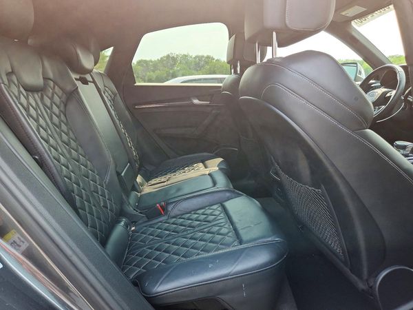 2023 AUDI SQ5