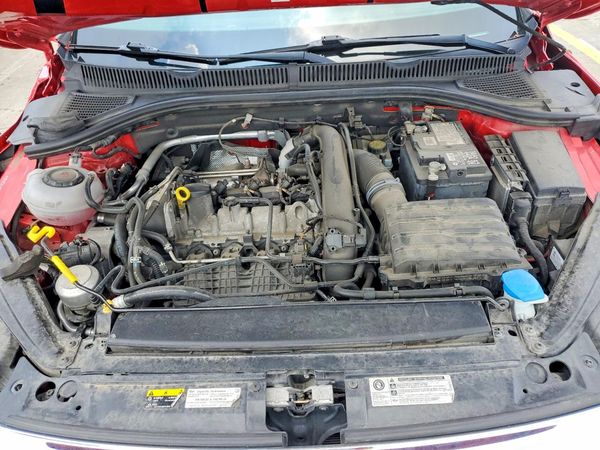 2019 VOLKSWAGEN JETTA S, SE, R-Line — Engine bay