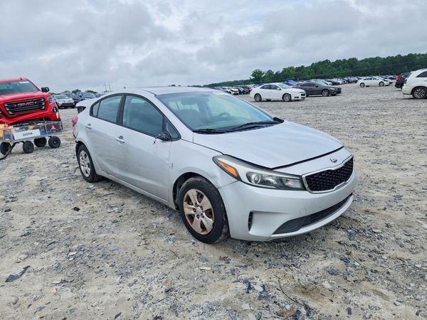 2017 KIA FORTE LX Base