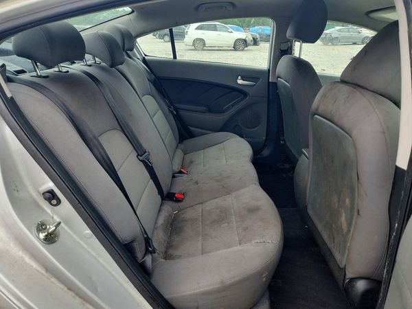 2017 KIA FORTE LX Base