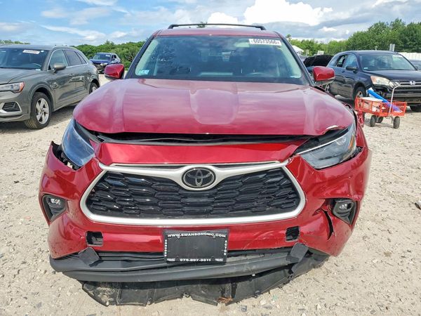 2022 TOYOTA HIGHLANDER
