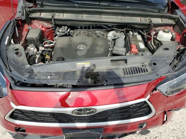 2022 TOYOTA HIGHLANDER
