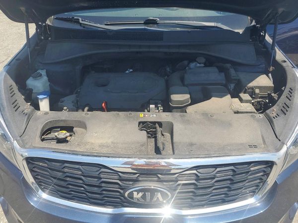 2019 KIA SORENTO L, LX, S
