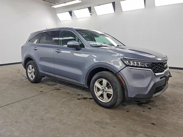 2022 KIA SORENTO LX