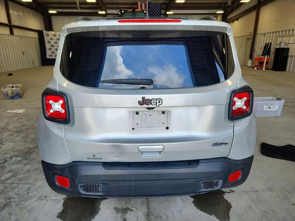 2018 JEEP RENEGADE LATITUDE 4X2
