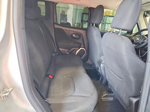 2018 JEEP RENEGADE LATITUDE 4X2