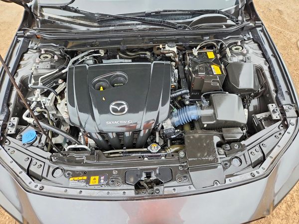 2022 MAZDA 3 Premium Package