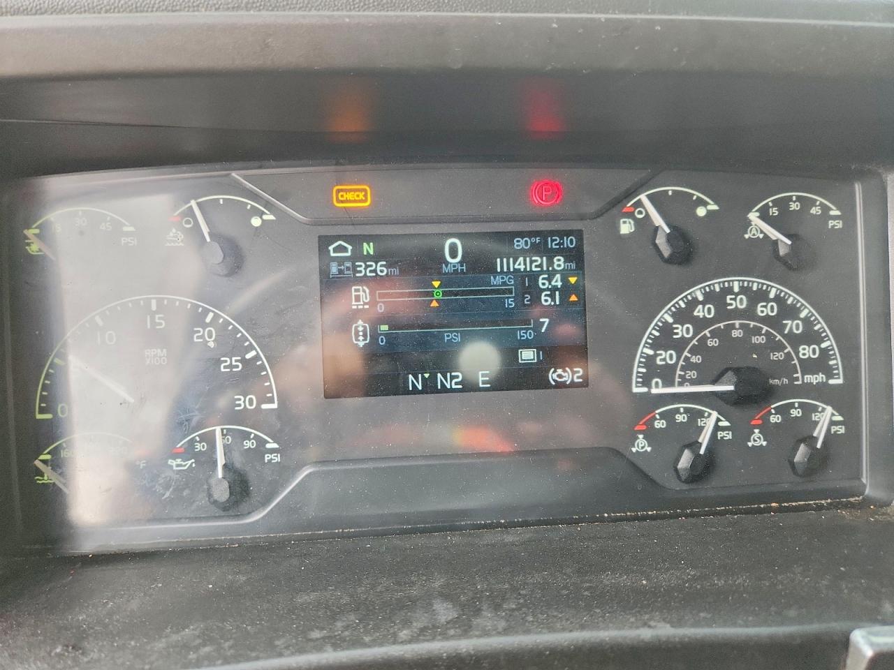 2020 VOLVO VN