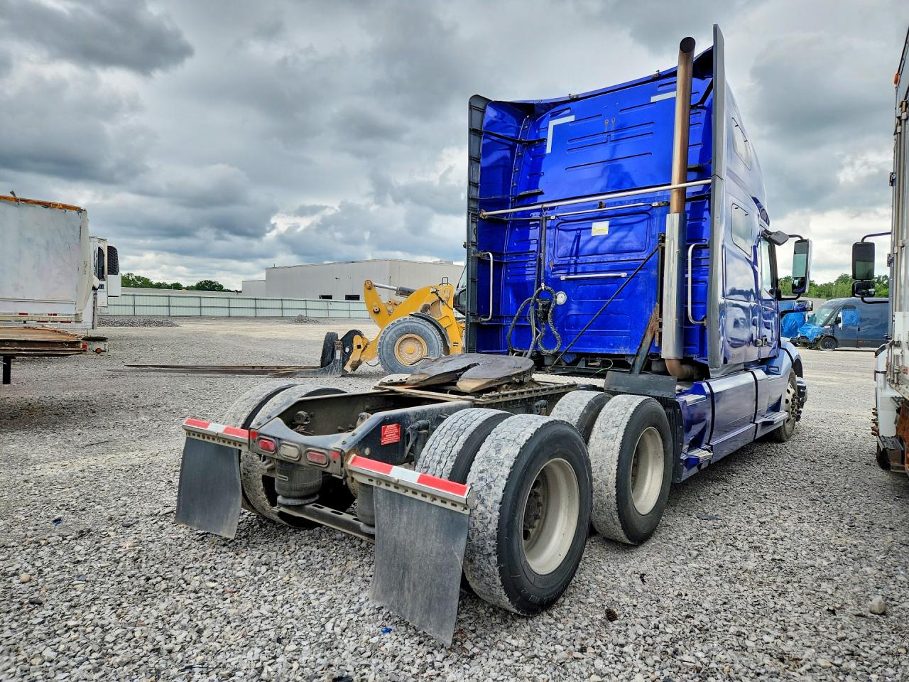 2020 VOLVO VN