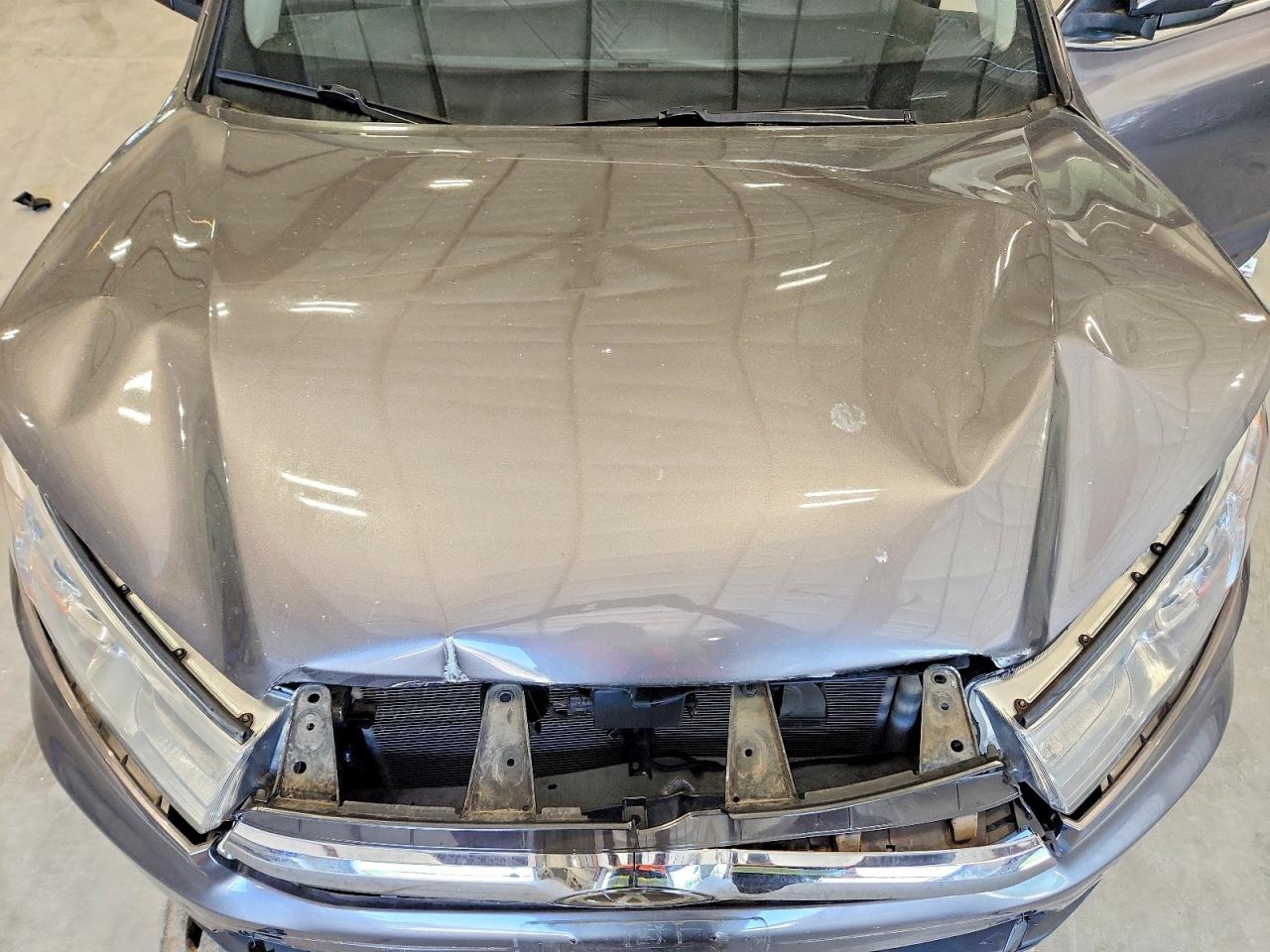 2016 TOYOTA HIGHLANDER Base/Hybrid