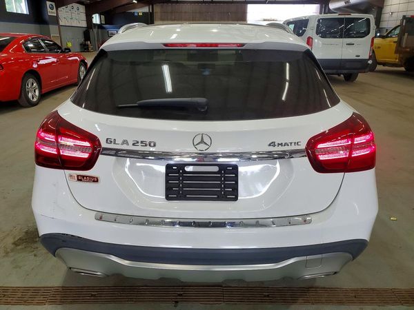 2020 MERCEDES-BENZ GLA GLA250-4M