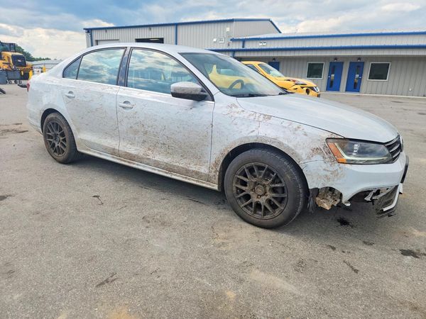 2017 VOLKSWAGEN JETTA