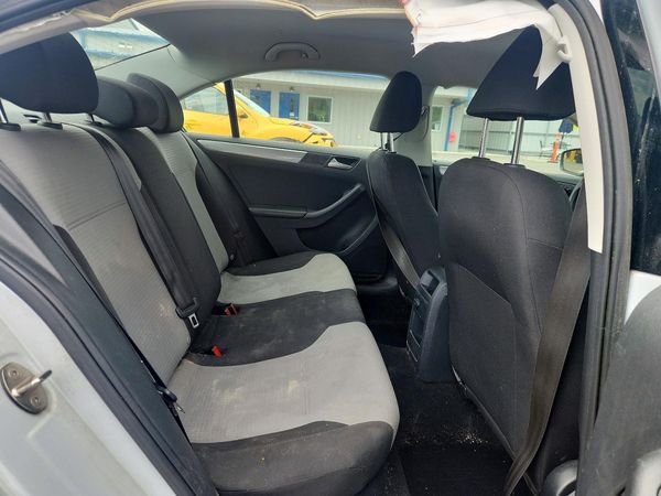 2017 VOLKSWAGEN JETTA