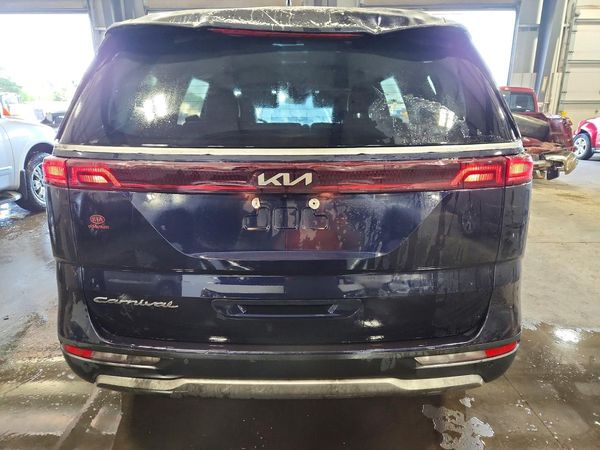 2022 KIA CARNIVAL LX, LX Seat Package
