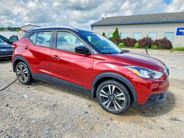 2020 NISSAN KICKS — Passenger 3/4