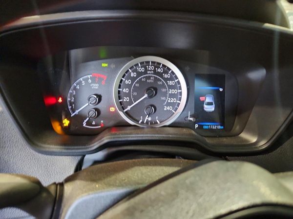2021 TOYOTA COROLLA