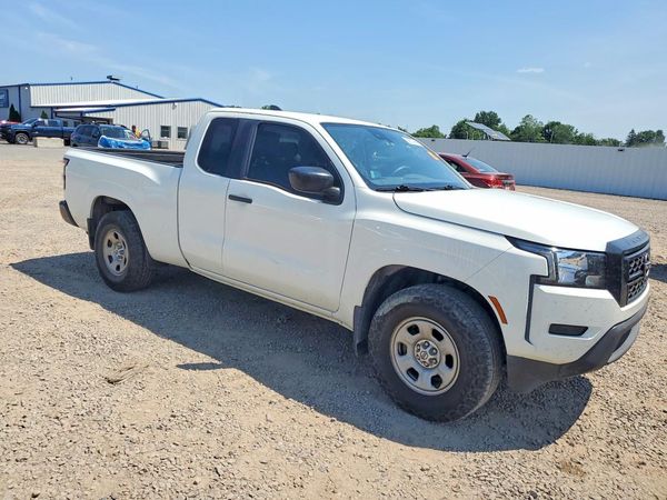 2022 NISSAN FRONTIER