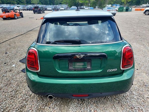 2021 MINI COOPER