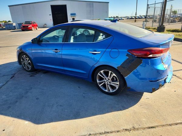 2017 HYUNDAI ELANTRA