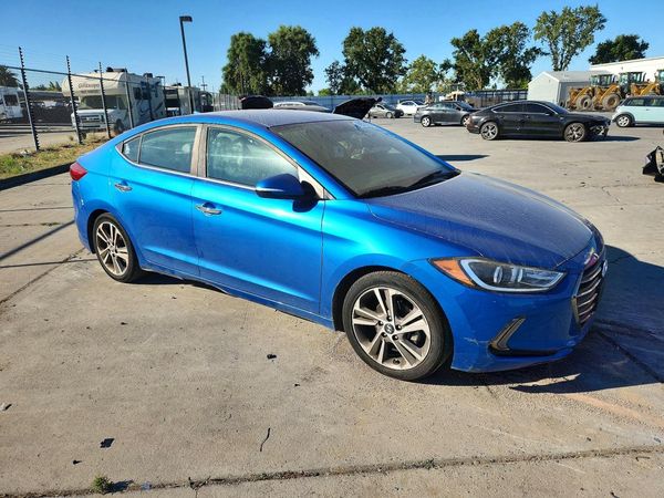2017 HYUNDAI ELANTRA
