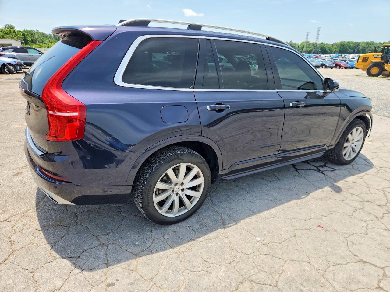 2016 VOLVO XC90 SV42 Momentum