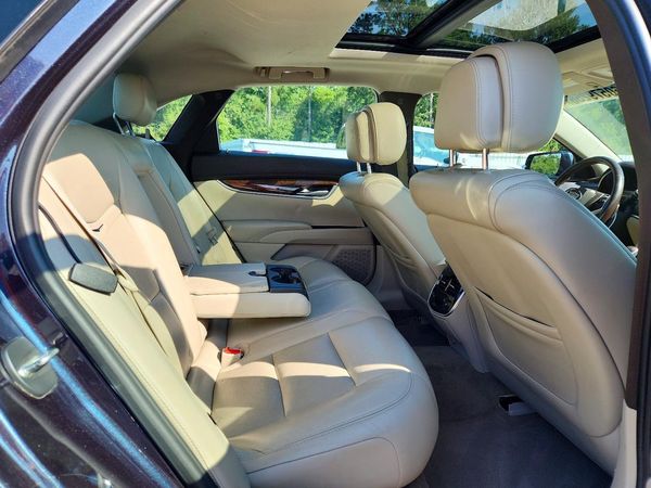2013 CADILLAC XTS Luxury