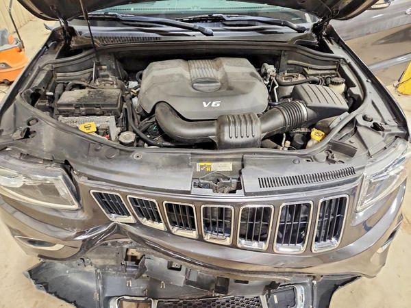 2015 JEEP GRAND CHEROKEE LIMITED 4X4