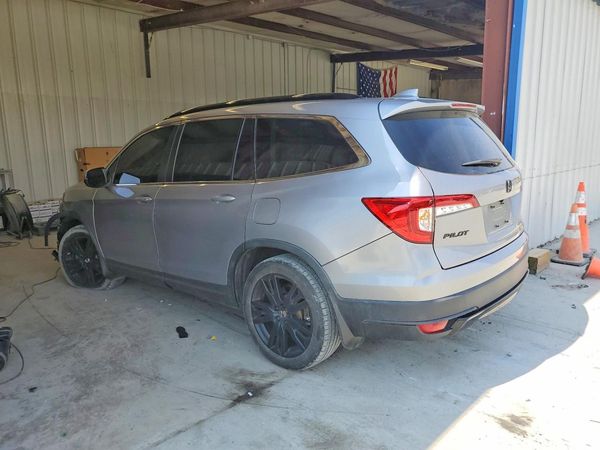 2021 HONDA PILOT SE