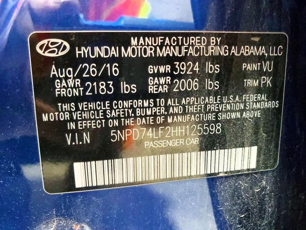 2017 HYUNDAI ELANTRA SE Base