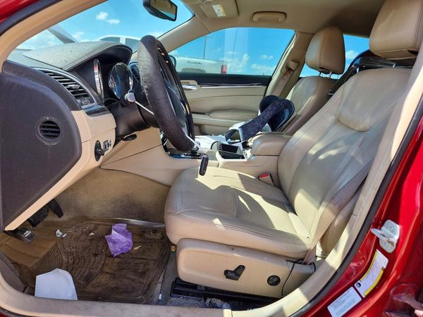 2014 CHRYSLER 300