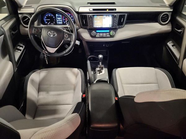 2016 TOYOTA RAV4 XLE (M Grade)