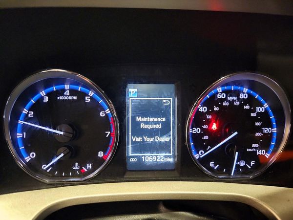2016 TOYOTA RAV4 XLE (M Grade)