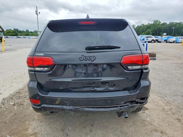2018 JEEP GRAND CHEROKEE Laredo