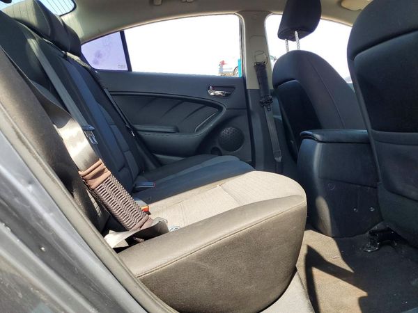 2015 KIA FORTE