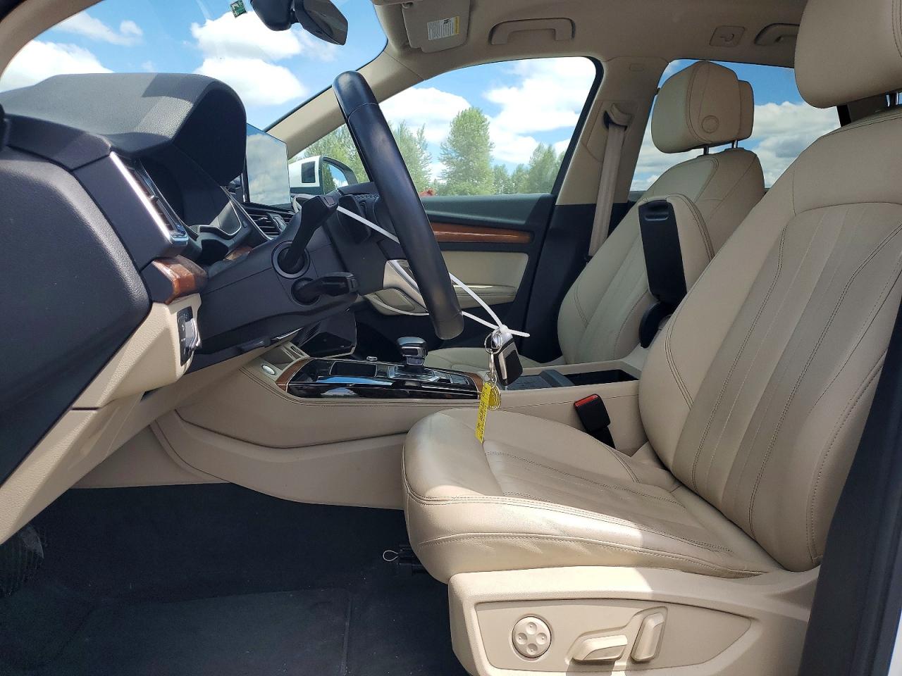 2021 AUDI Q5 quattro Premium Plus