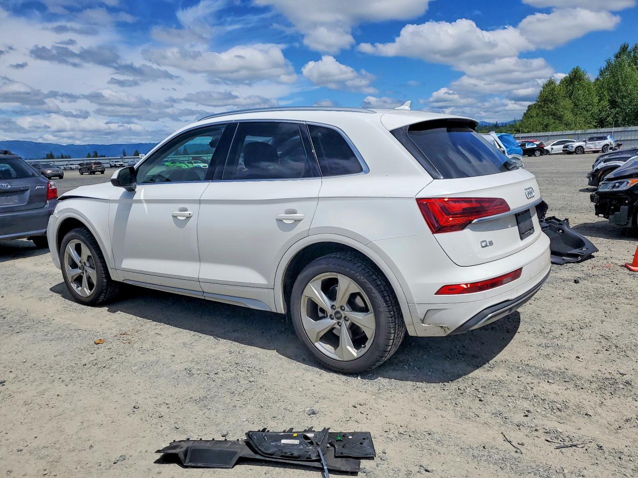 2021 AUDI Q5 quattro Premium Plus