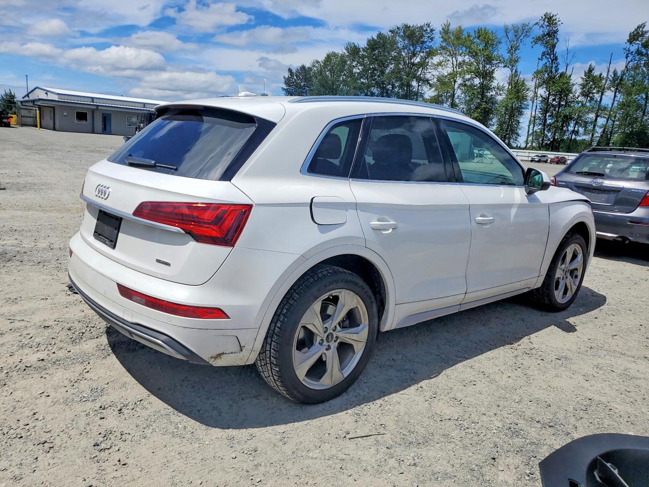 2021 AUDI Q5 quattro Premium Plus