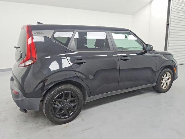2022 KIA SOUL LX, S, X Line