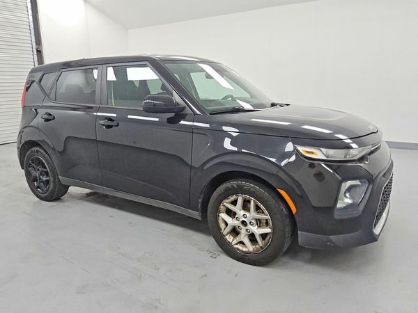 2022 KIA SOUL LX, S, X Line