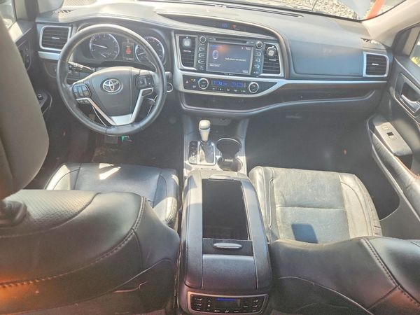 2015 TOYOTA HIGHLANDER Base/Hybrid