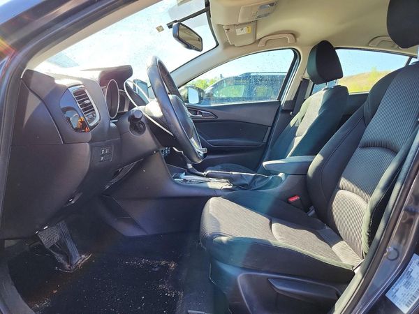 2015 MAZDA 3 Touring/GS