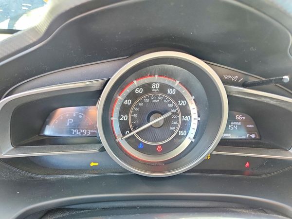 2015 MAZDA 3 Touring/GS