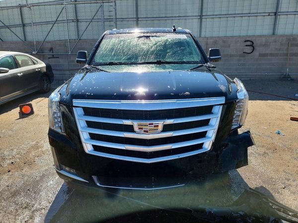 2019 CADILLAC ESCALADE ESV Luxury